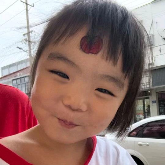 微笑😁😁