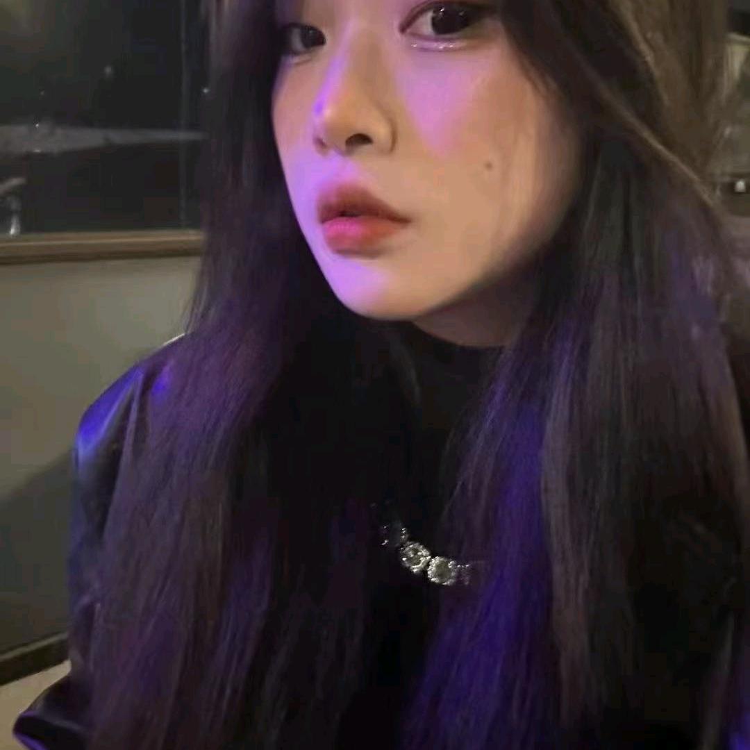 湖 静.