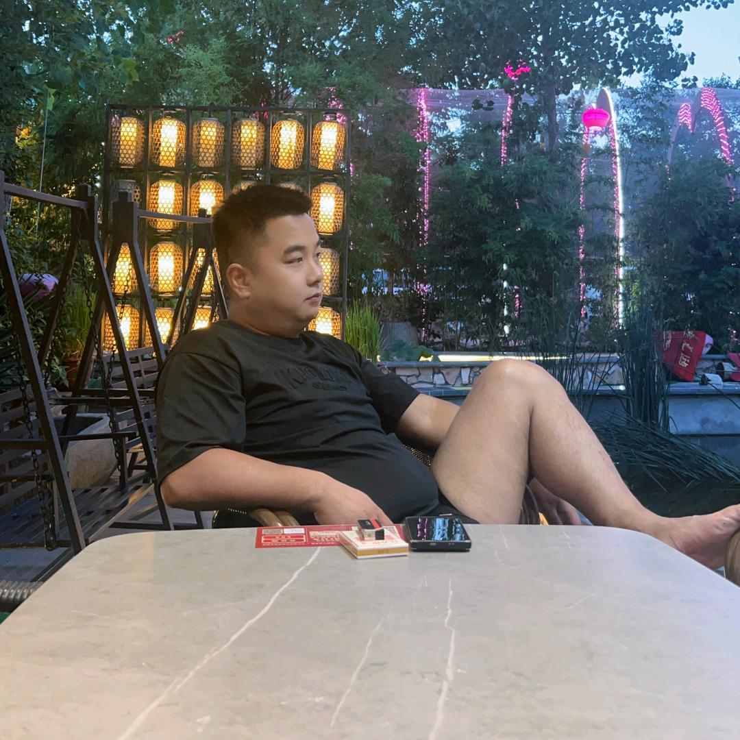 喜柠茶何鲜森丶