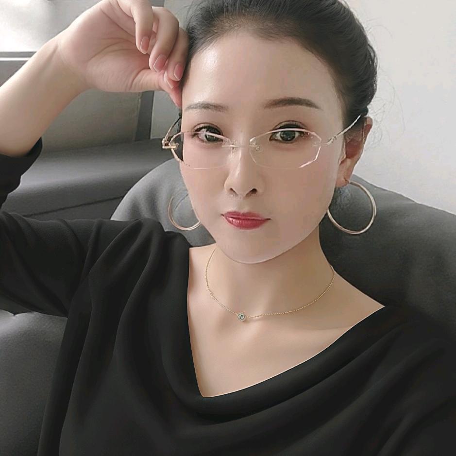 小芳☞♥(｡￫v￩｡)♥