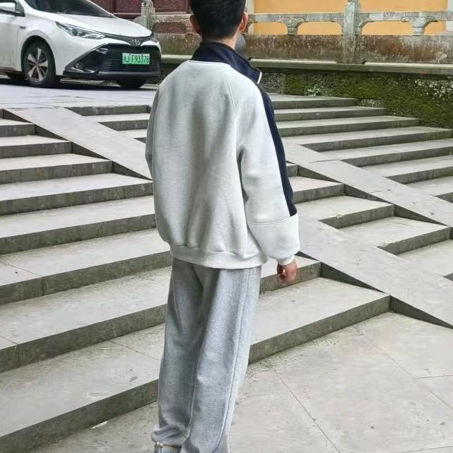 @小董