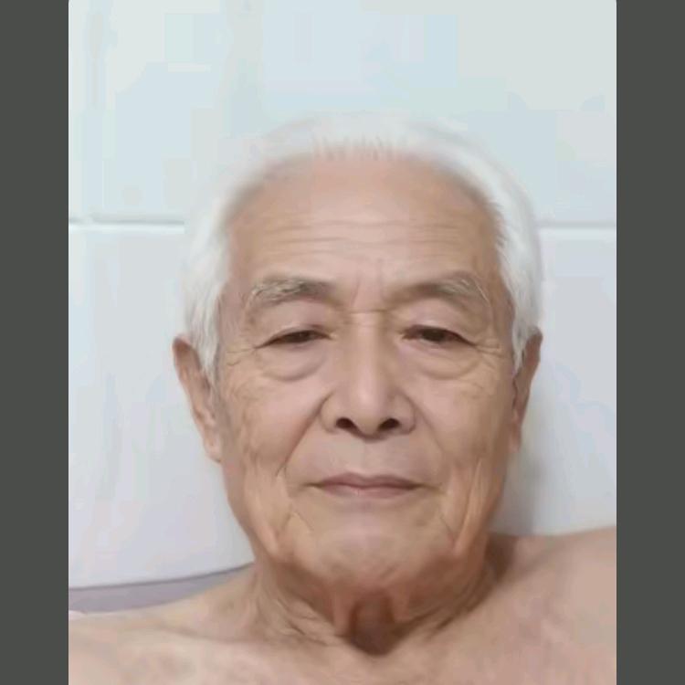 小董董