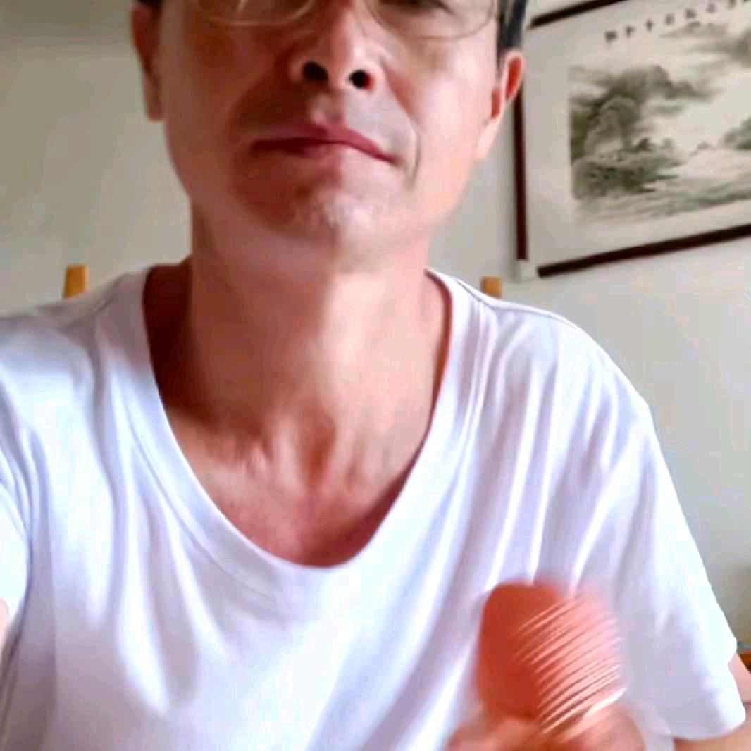 池州：菜架竹，手选杆。