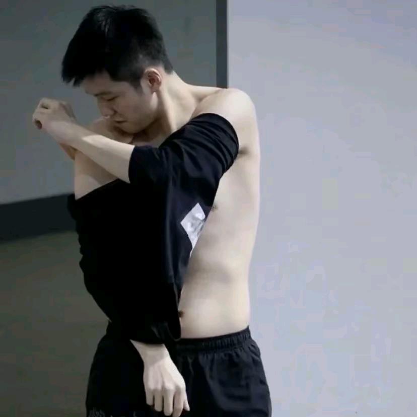 三磊国汇案场销售一世清欢