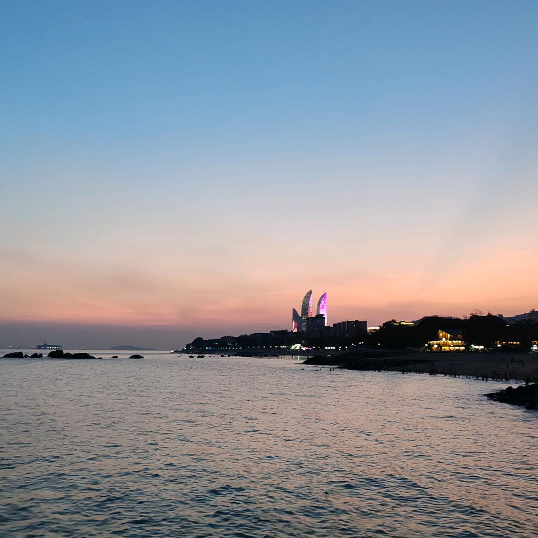 不忘初心牢记使命