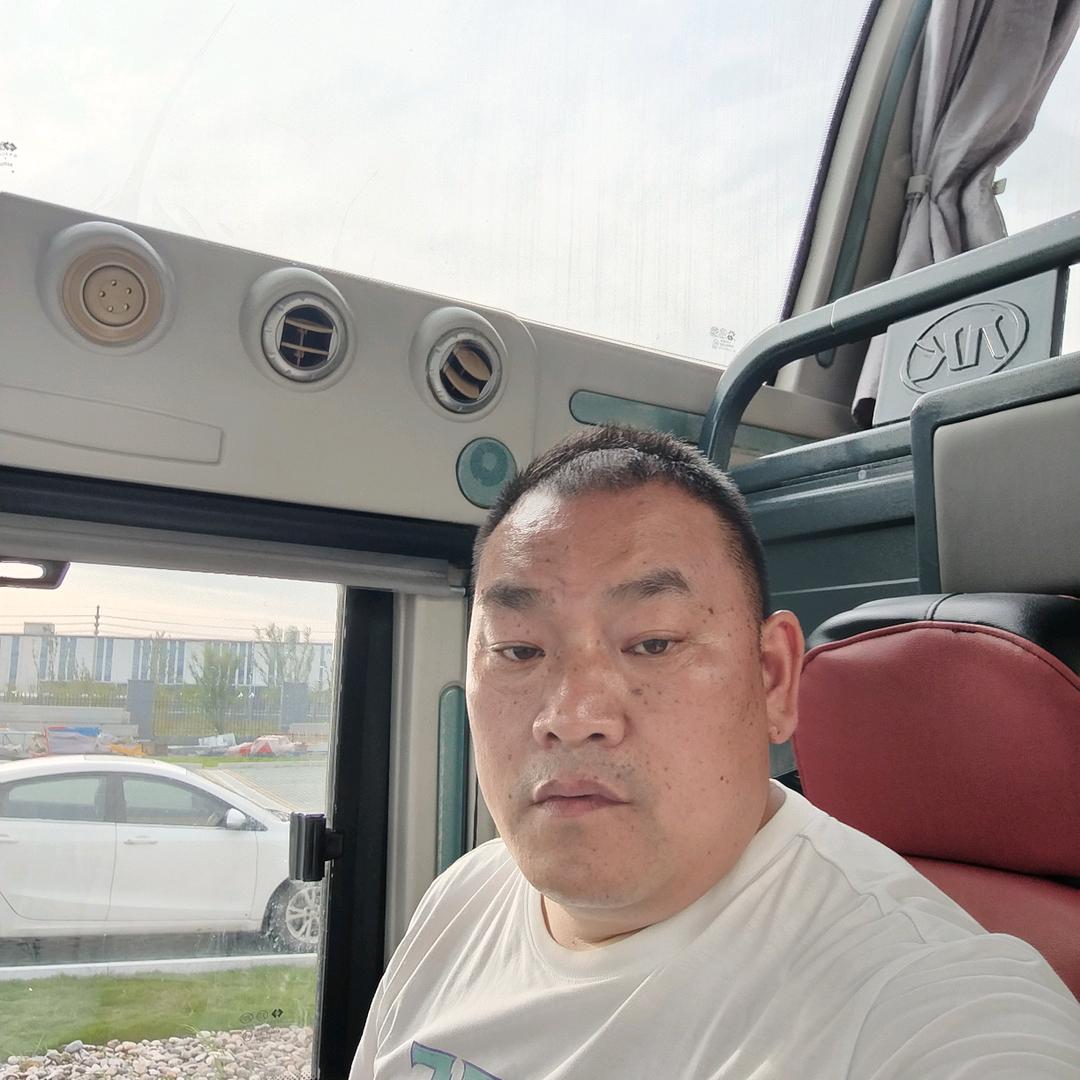 坤哥