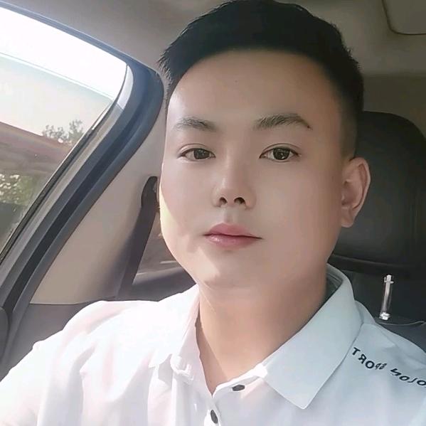 🚛卡车小伙🐎与沃同行