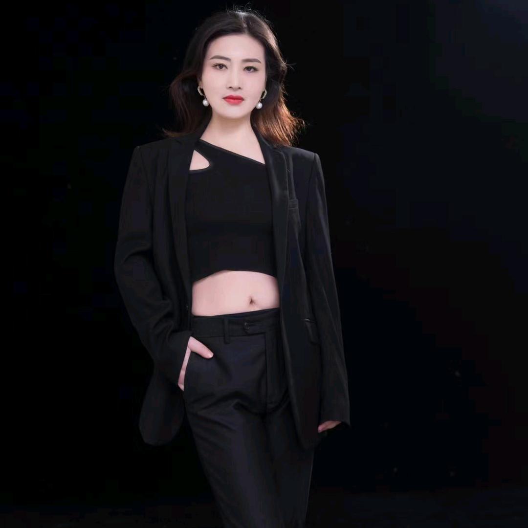 形体美学彩虹姐