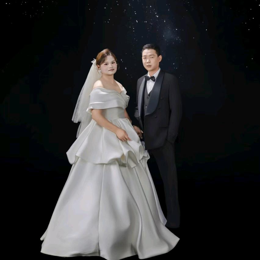 @幸福小娇妻💋🌹🌹🌹