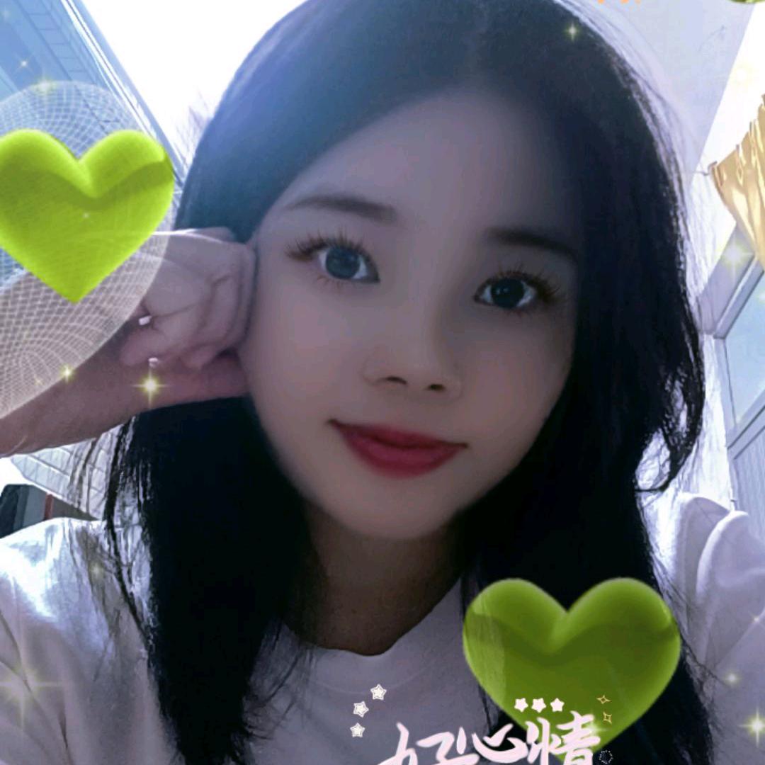 依依