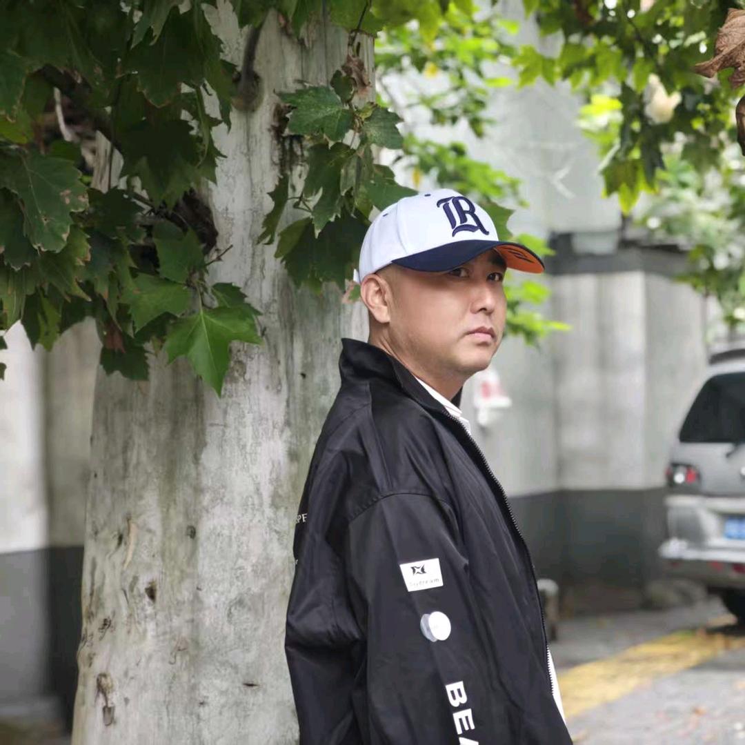 旅曼辉火照月民宿