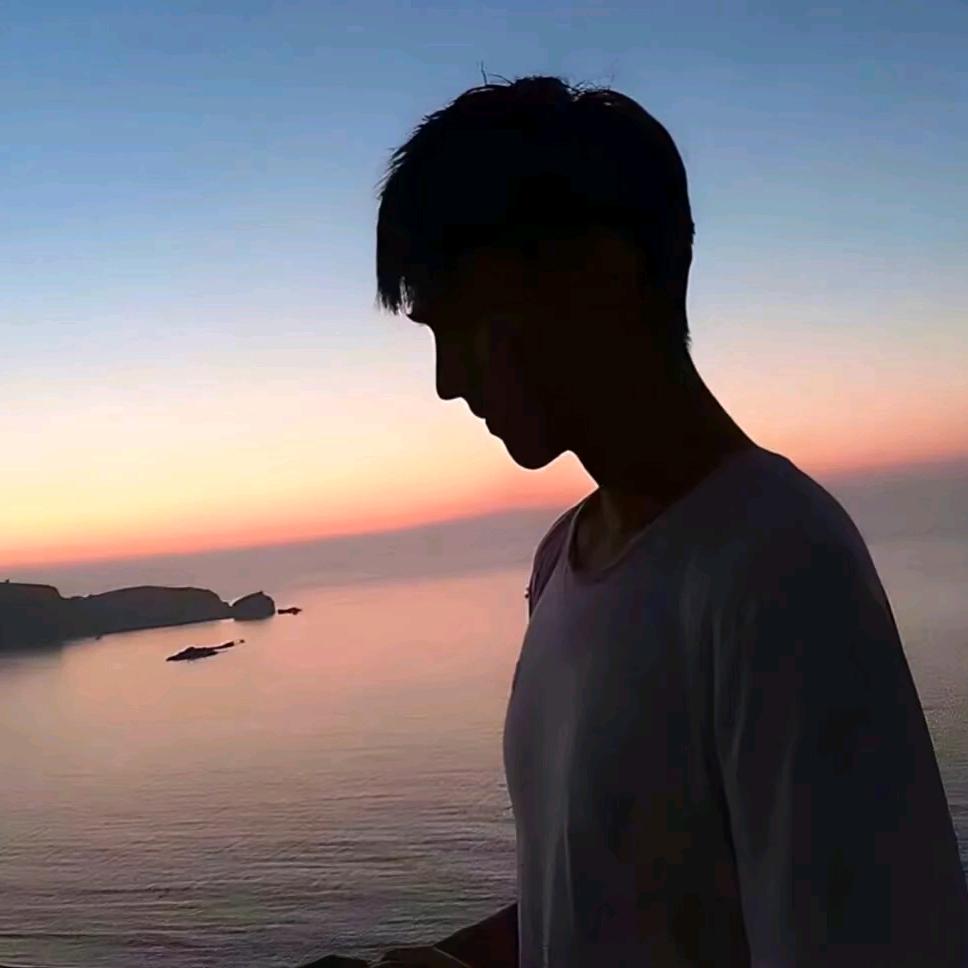 秋烨
