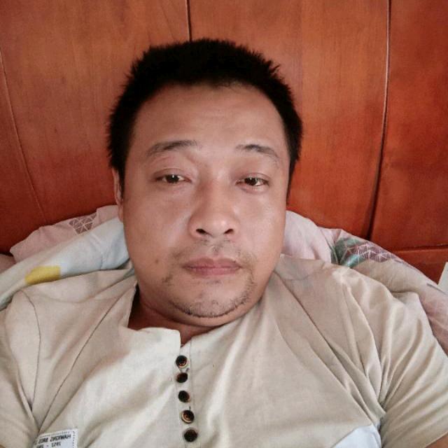伟哥建筑装饰<单身狗一个人>