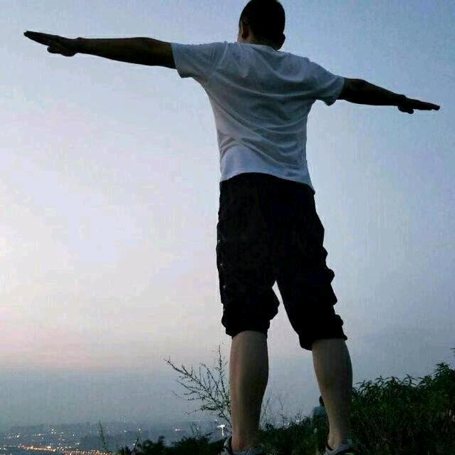隔壁老李