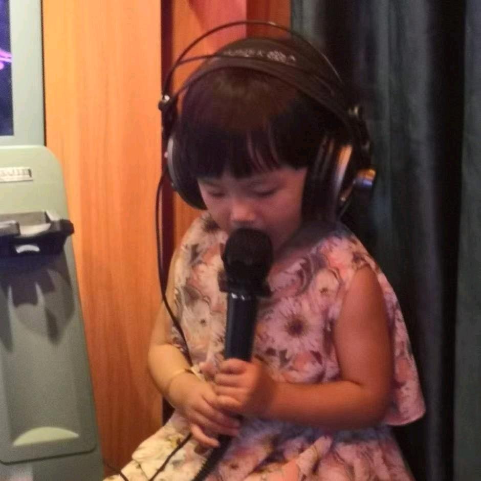 李敏香卖特种电缆的小姐姐