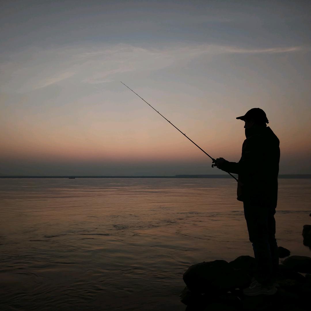 “路”不同、王先生