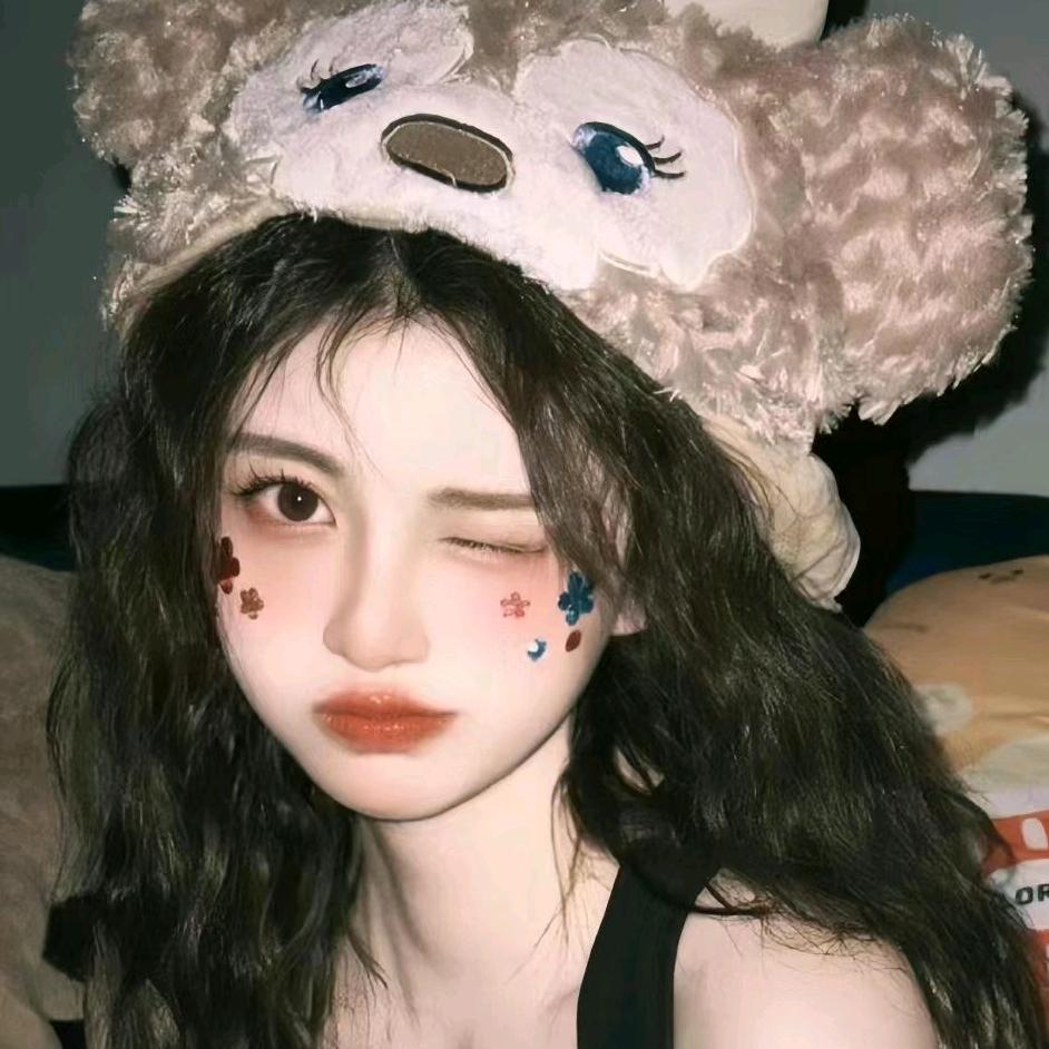 33Q