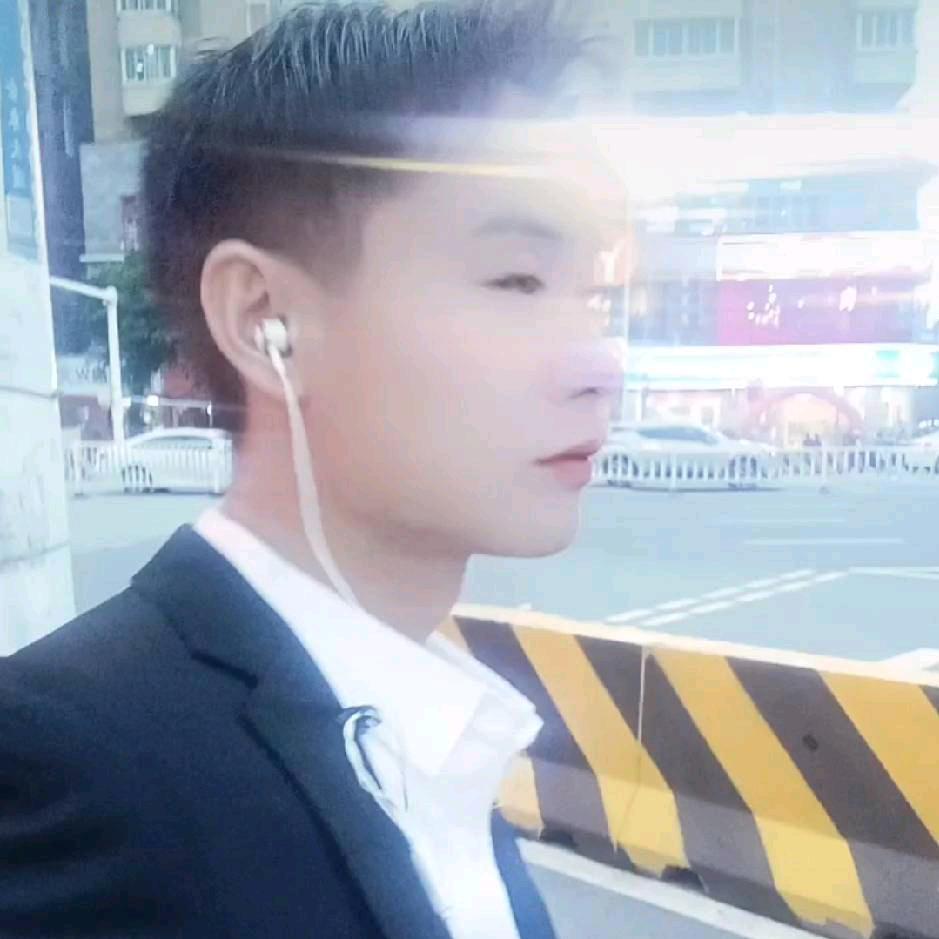 🚬贵Hღꪡ꯭᭄ꪾ权哥꧔ꦀꦿ🍻
