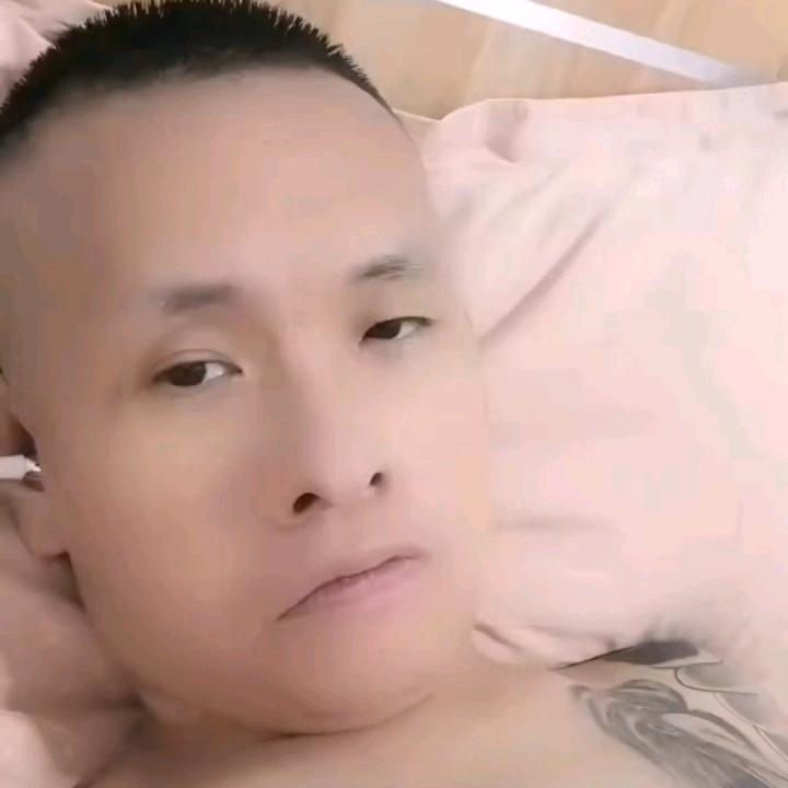 张露纹