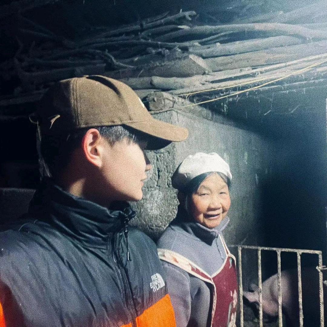 李志荣