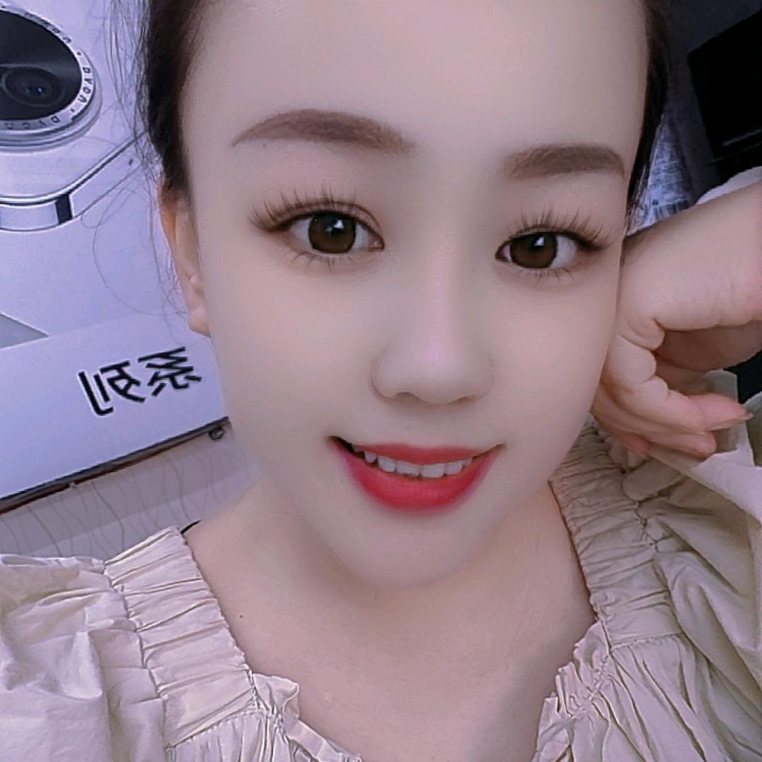 🍀᭄ ❦᭄*꯭͡🌠半颗糖