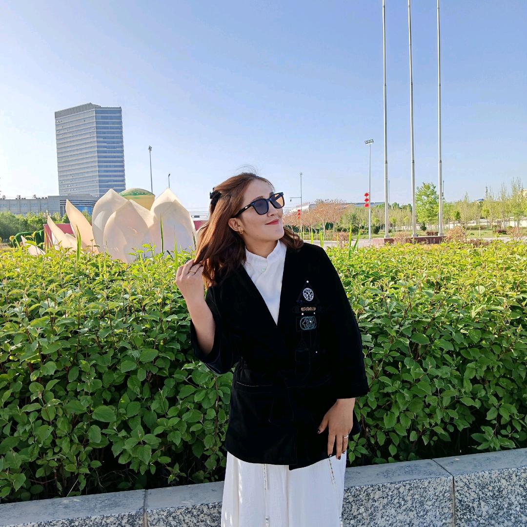 古丽：：