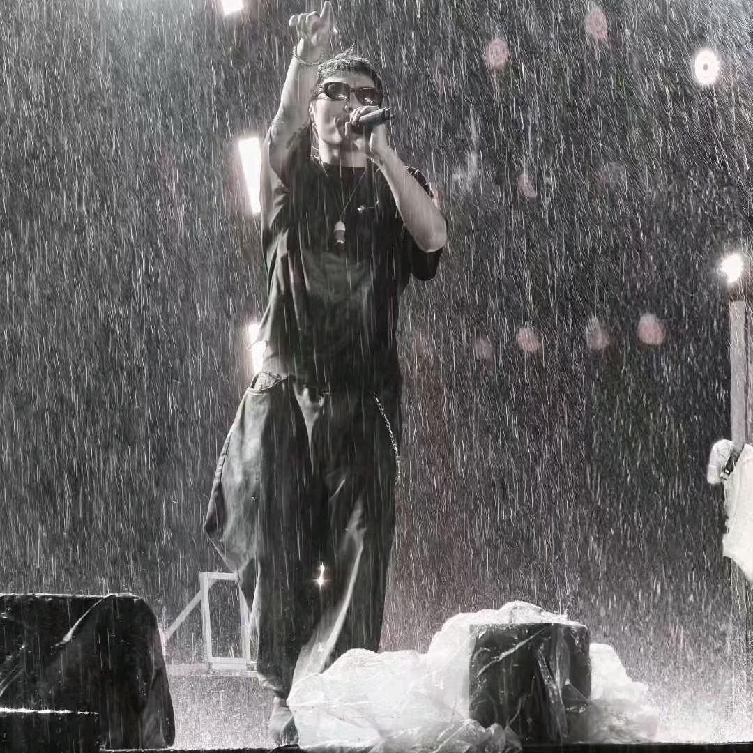 热心市民左先生