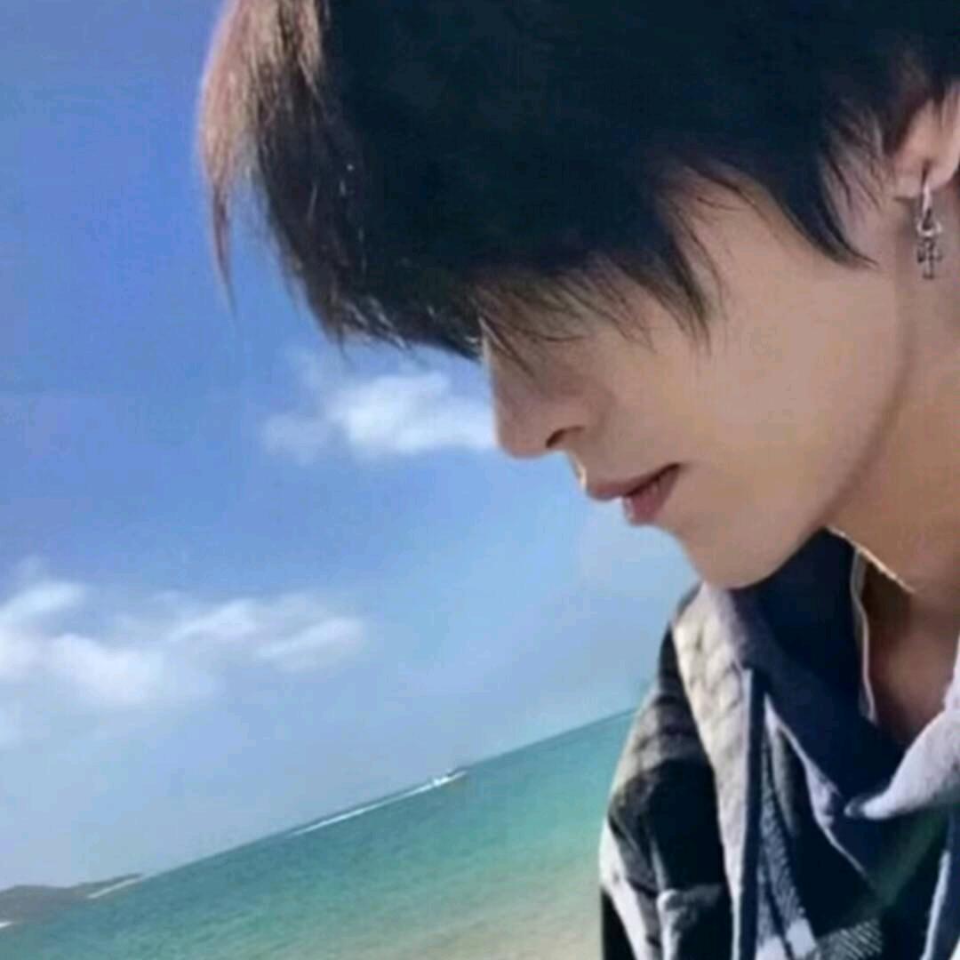 ID小张的吉利🐟.