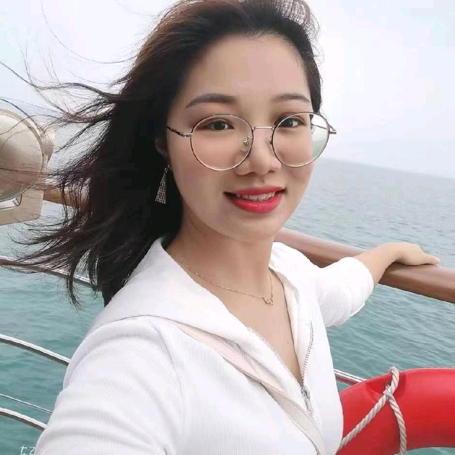 眼镜妹农资苗木批发童童