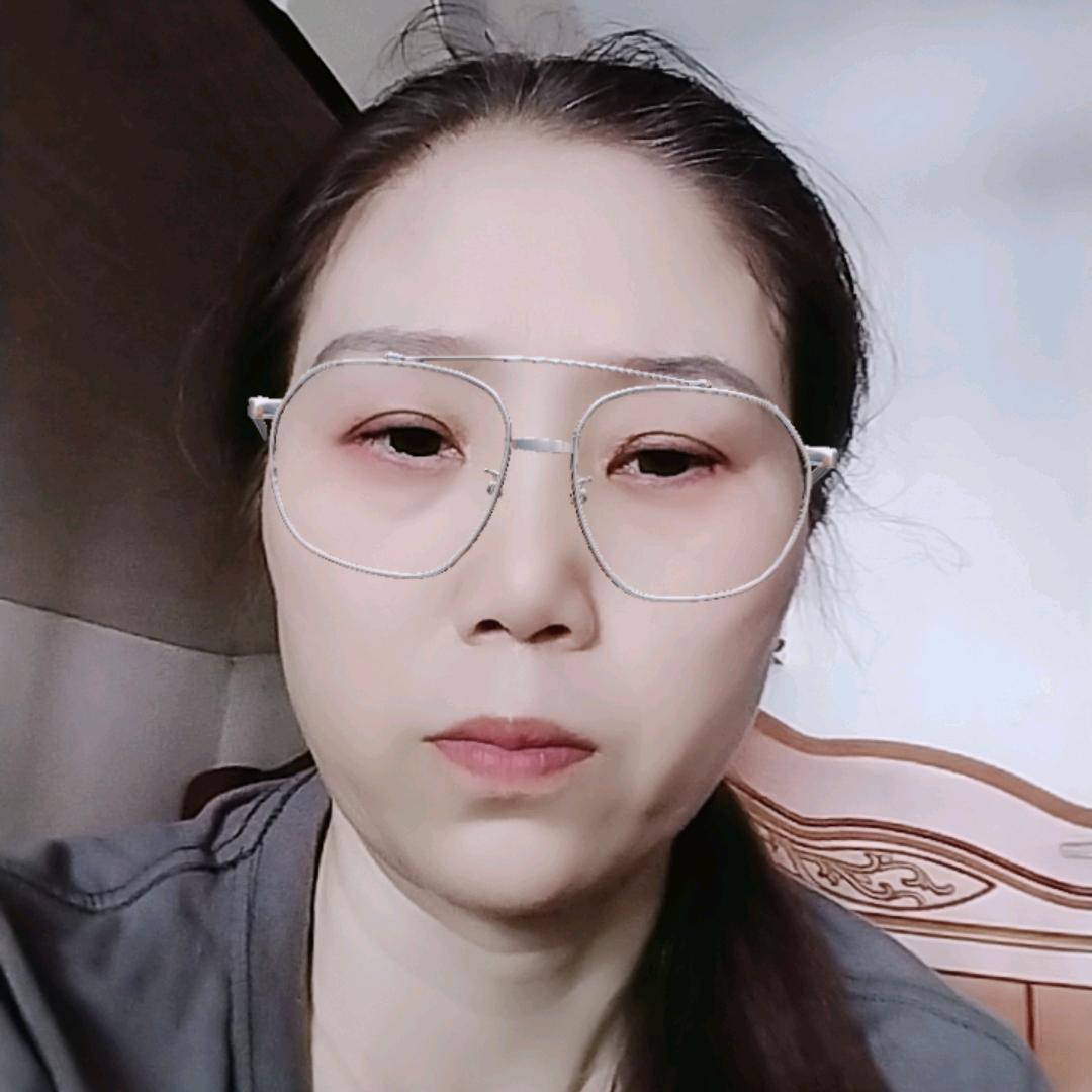 心扉一冷