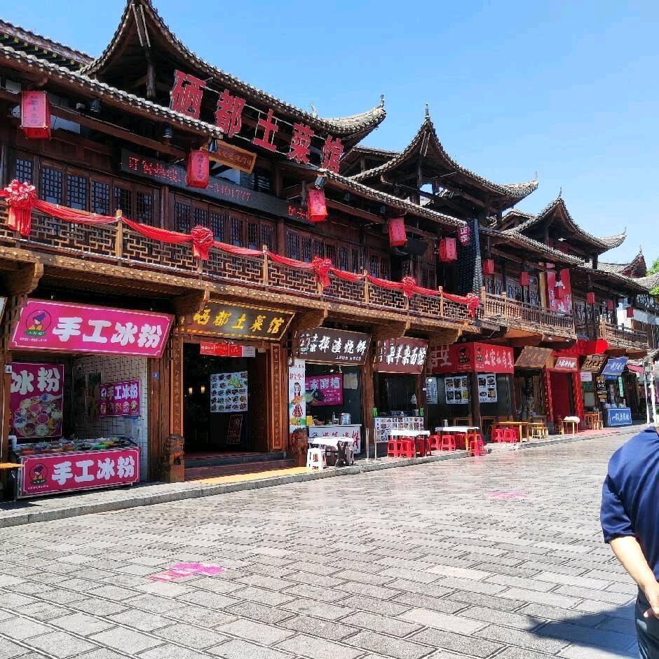 〆奋斗吧小青年°