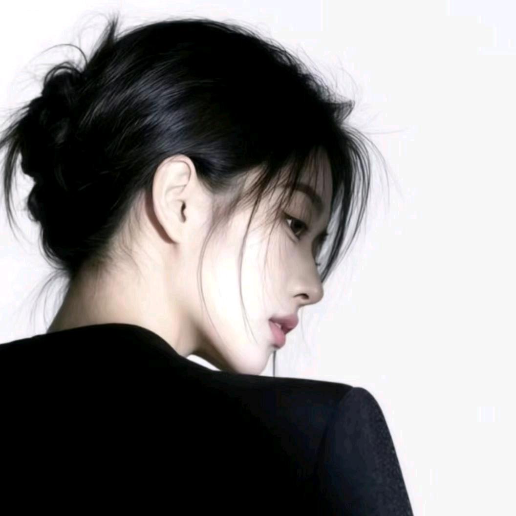 只想当老叔的🐶