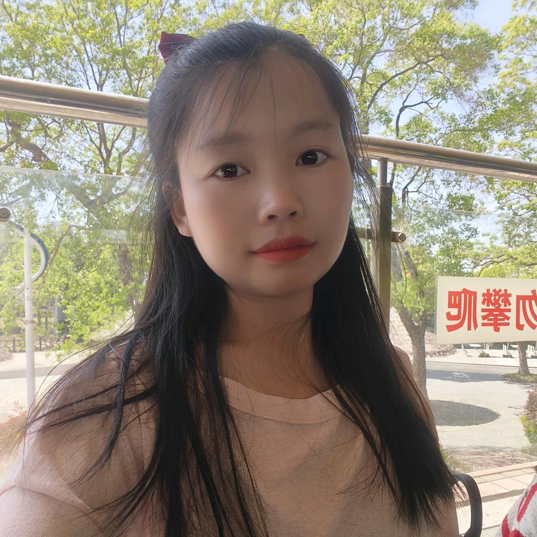 小贝贝吖