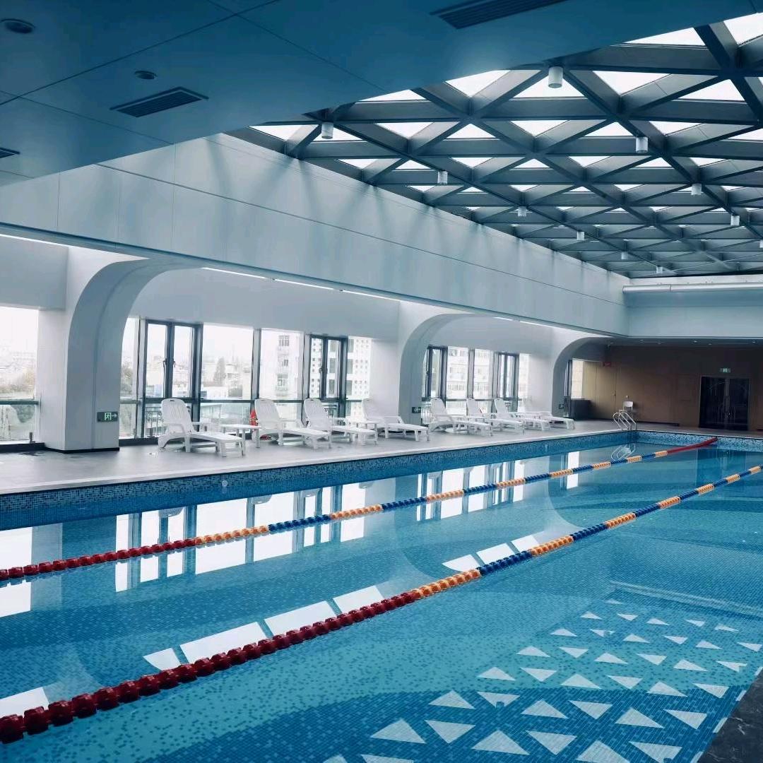 大张健身 万万丶