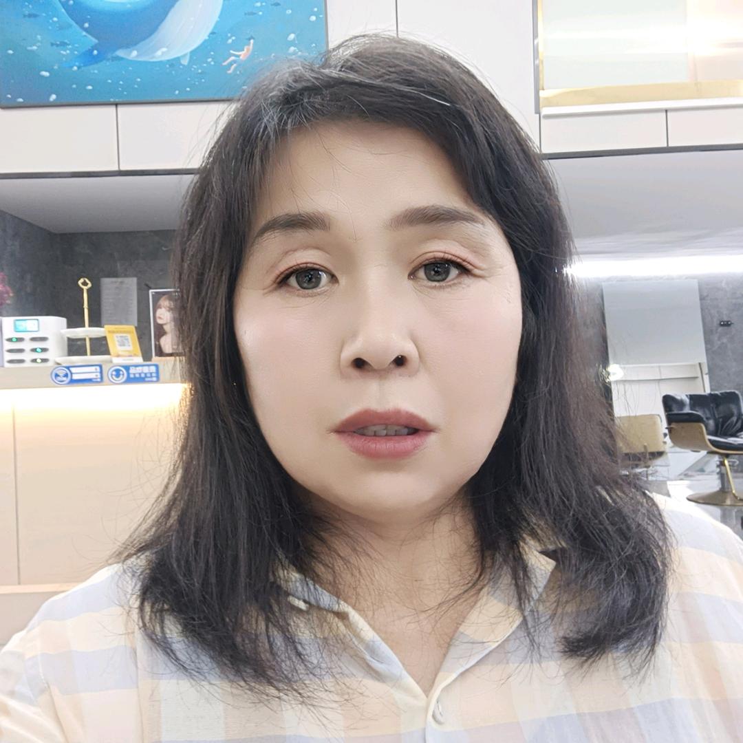 夏贤兰，龙飞凤舞