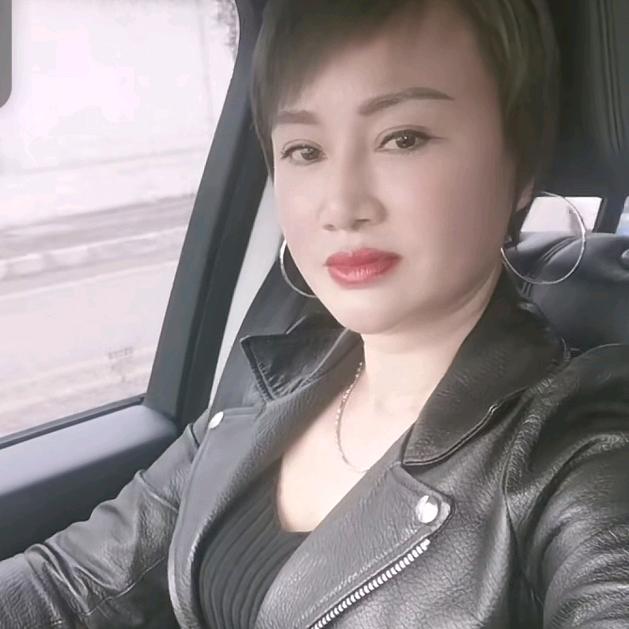 甜蜜蜜的微笑