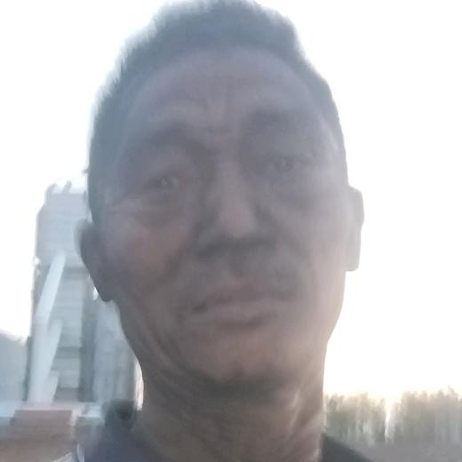 疯子编山歌