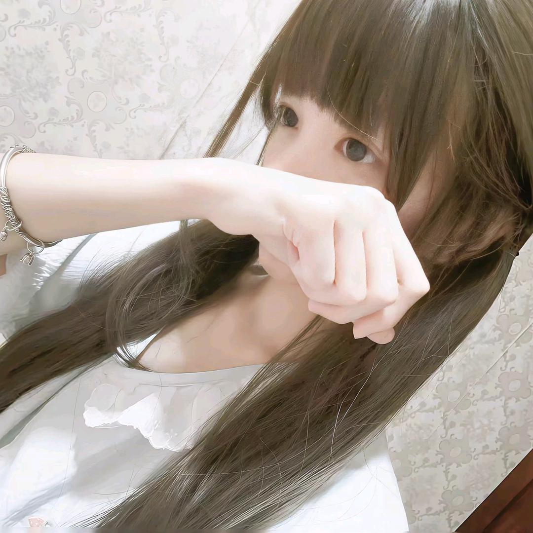 大彤小溶