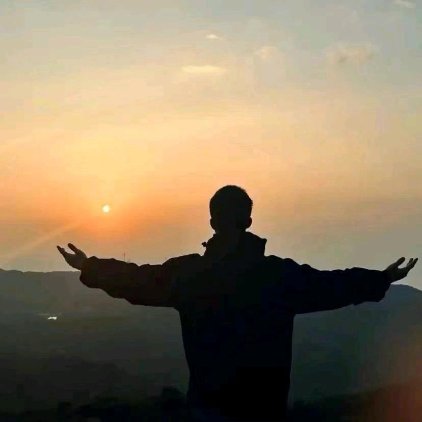 洛商阿满学长&校园经济