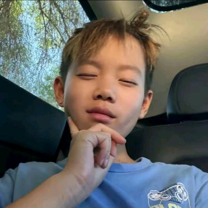 LQ.
