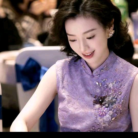 西子小老板娘(高端精选女装)