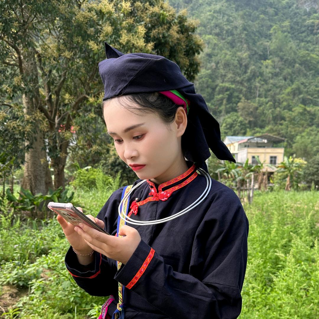 钟氏土布织锦手工坊