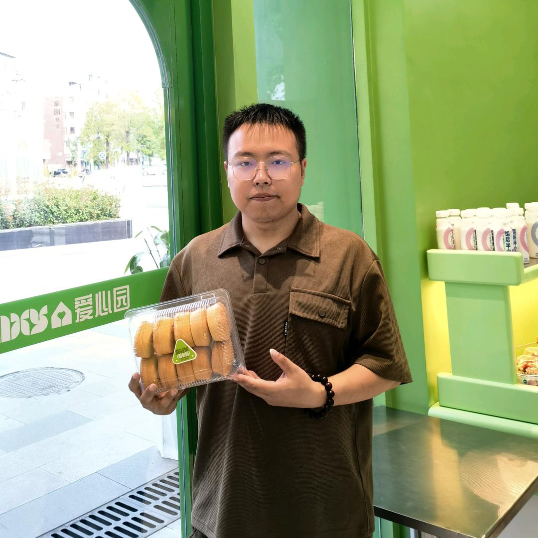 营山面包传承者小王