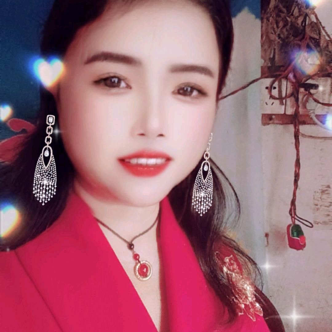 叶青兰兰