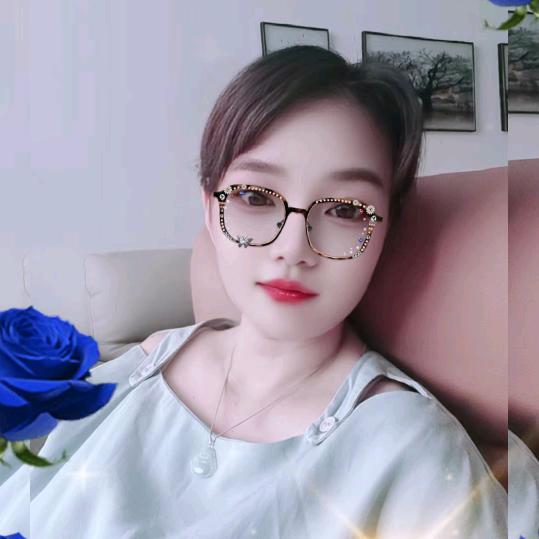 何静-阜阳颍东区亿仟禧家居工厂店