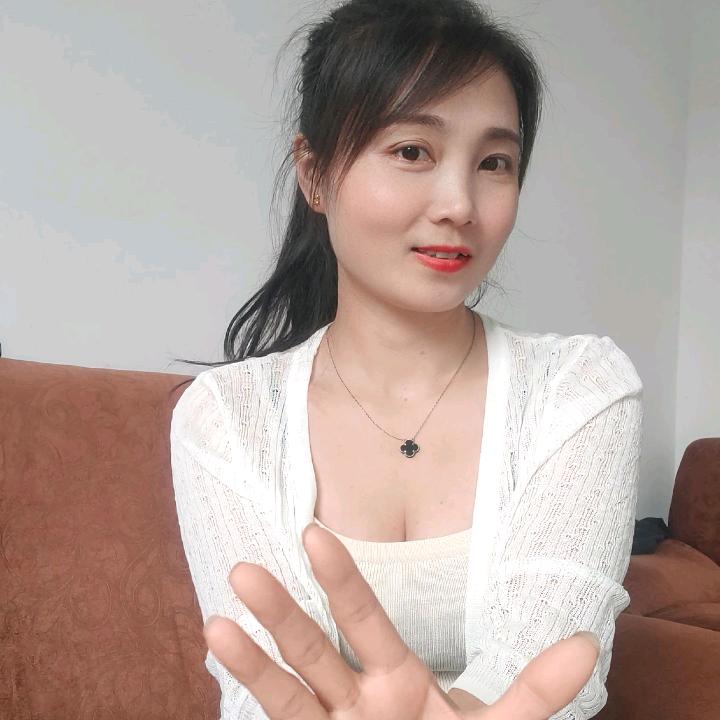 刘曼丽（一个人）