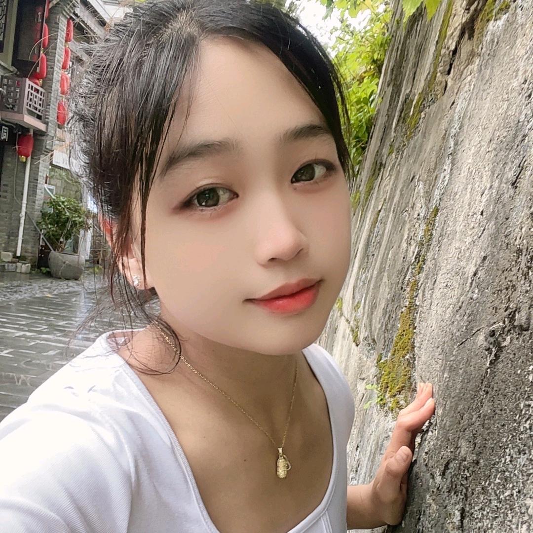 秋艳