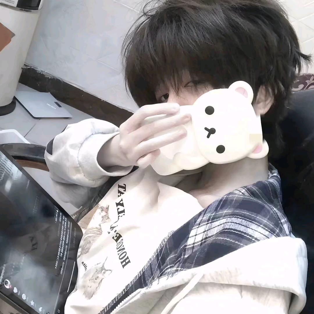 午夜伤感小学生