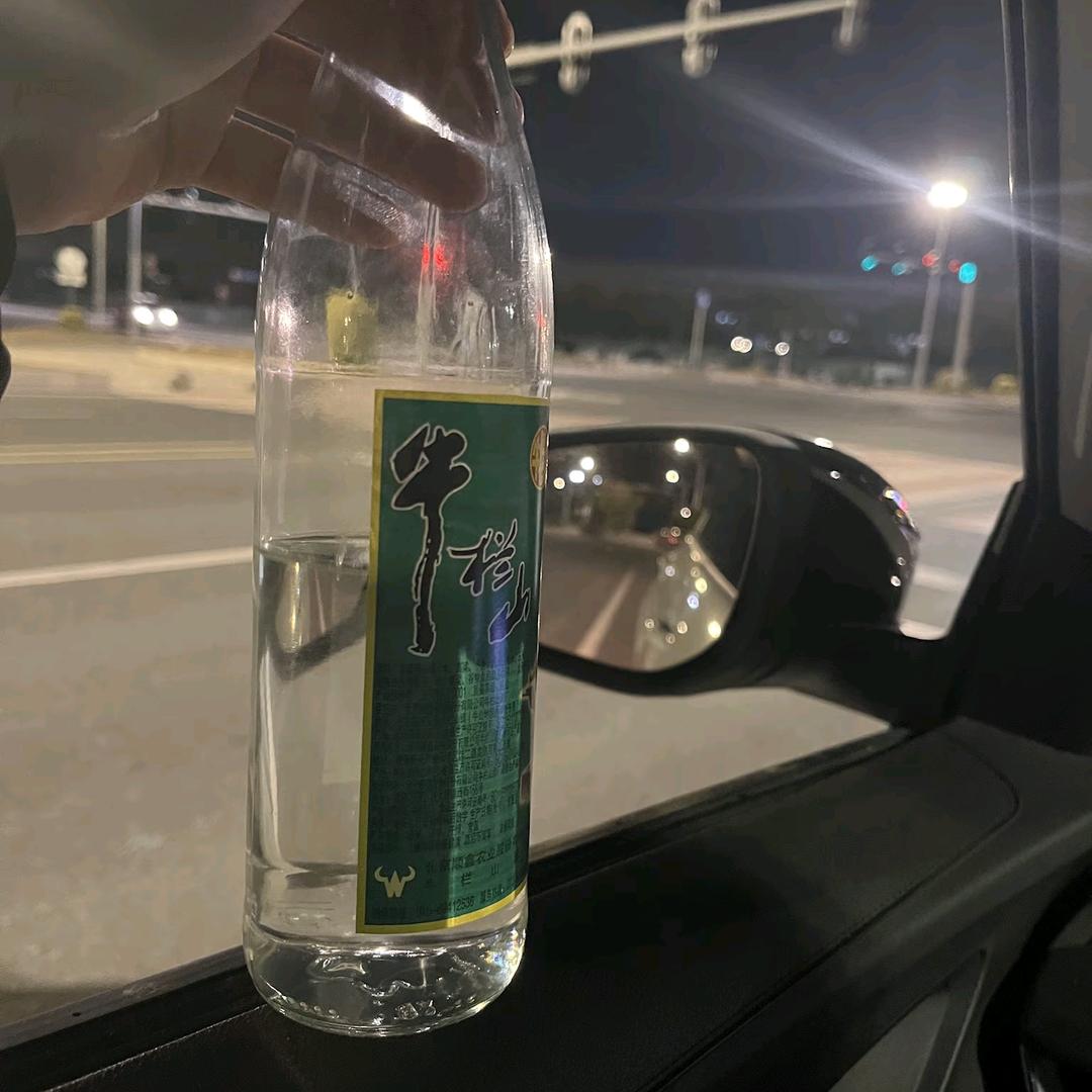 猛踹瘸子那条好腿 😏