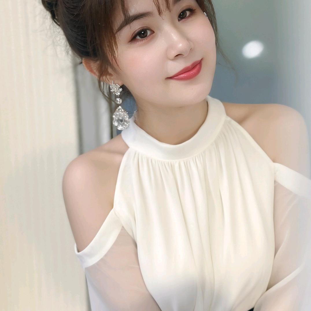彤彤